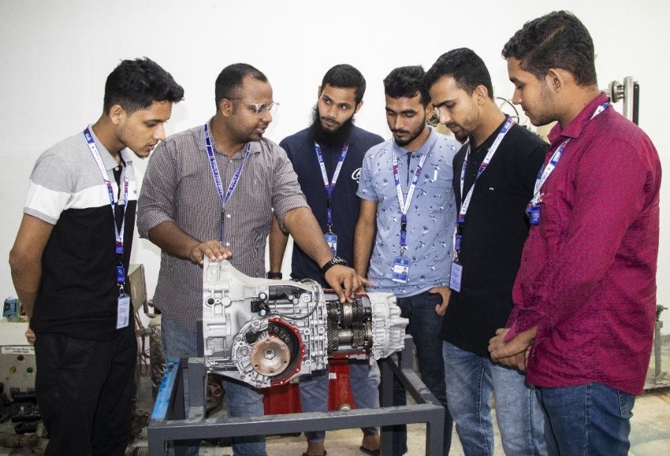 CSE students in modern classroom setting